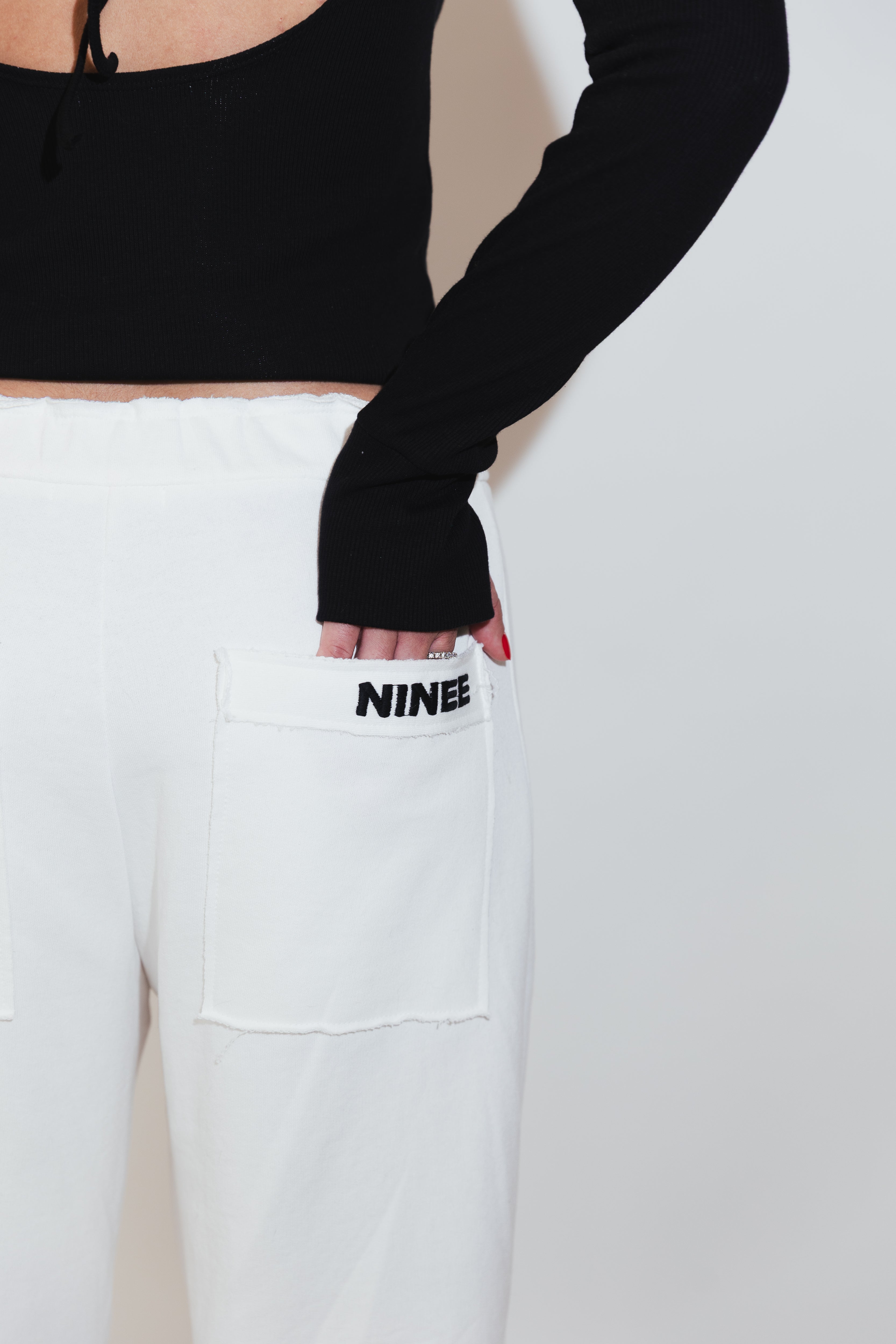 PARTES DE BAIXO FEMININO