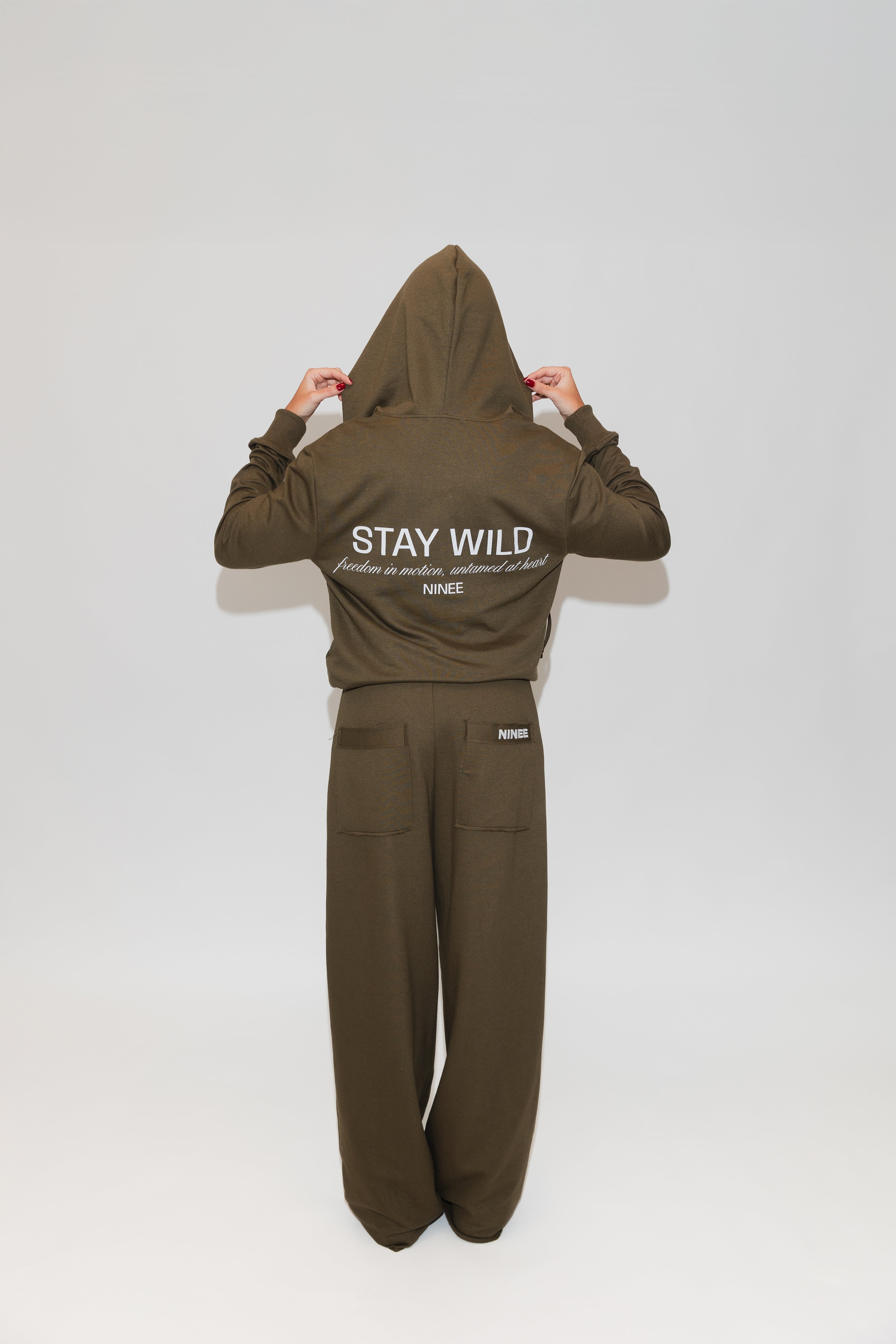 MOLETOM ZIPPERED LIMITED STAY WILD