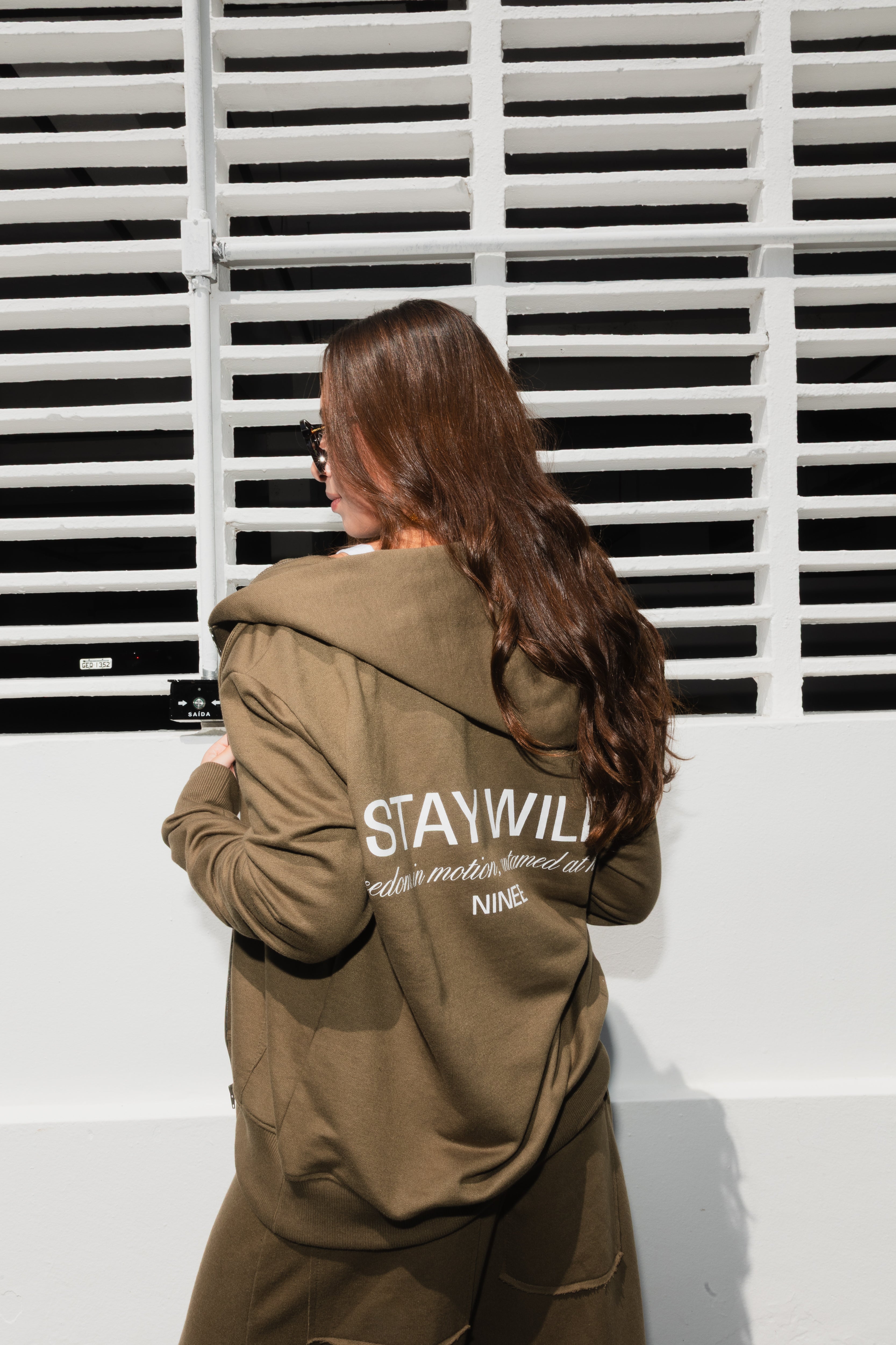 MOLETOM ZIPPERED LIMITED STAY WILD