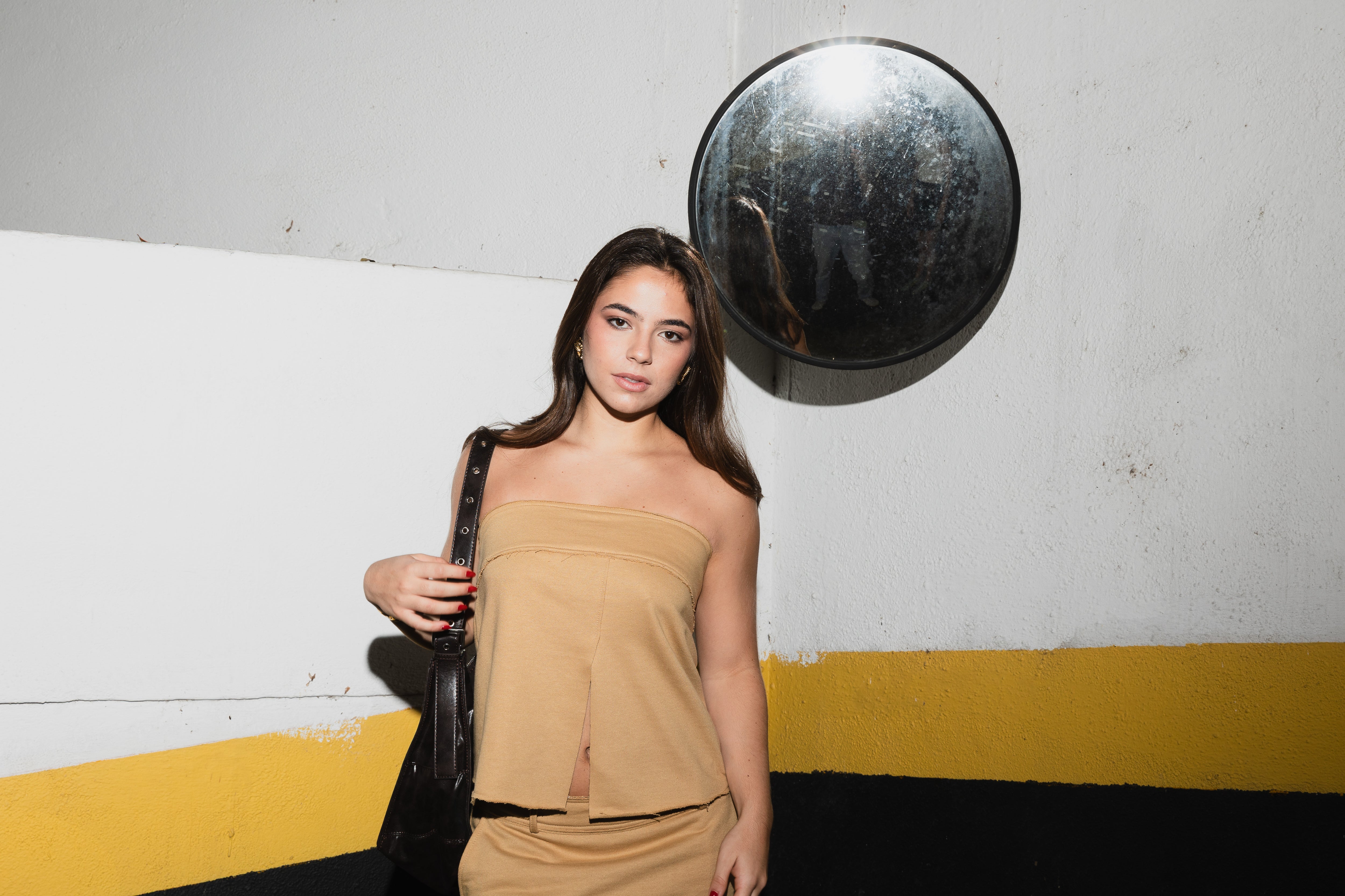 STRAPLESS TOP